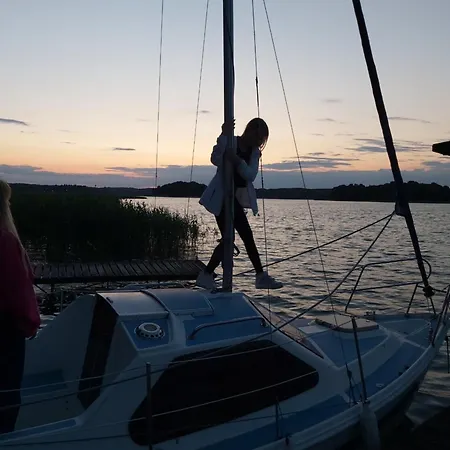Lesne Zacisze 88 Nad Jeziorem Narie Z Wlasnymi Pomostami Sezonowe Lato Кретовины